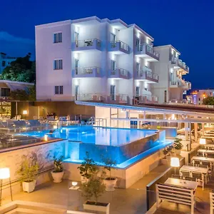 Agimi 4*, Sarandë Albanien